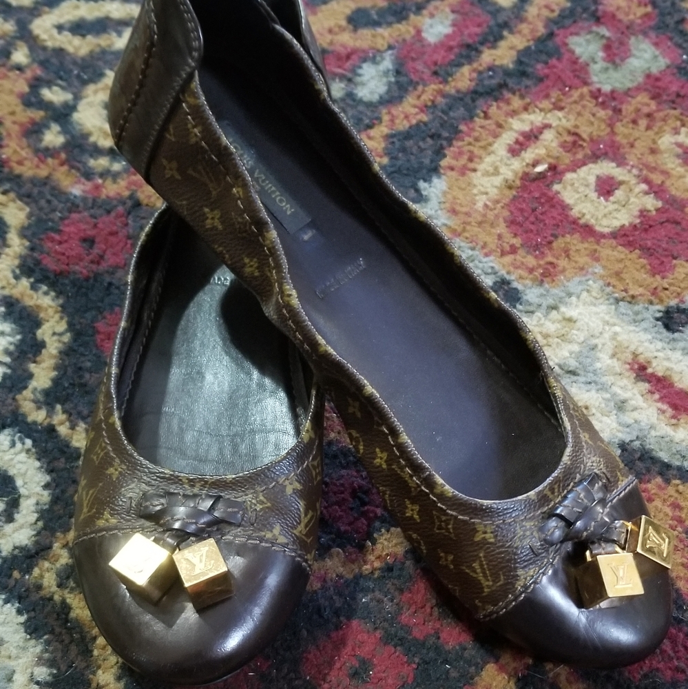 Authentic Louis Vuitton flats